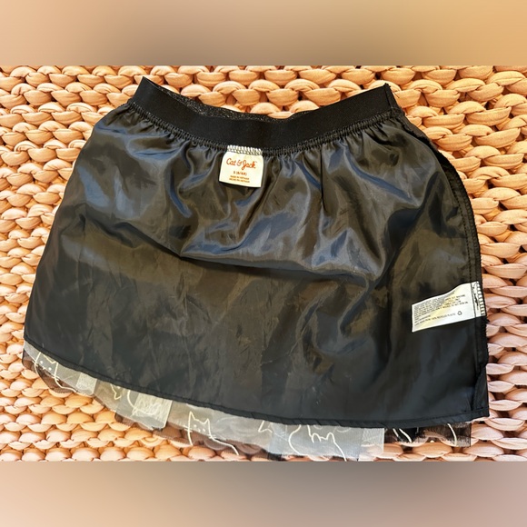 3 different kind of Girls tutus size 6. Excellent condition like new. - Picture 7 of 12